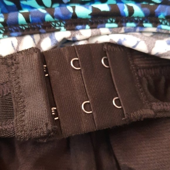 SWIM SOLUTIONS Blue Sea Swirl Twist Tankini Top - Picture 8 of 9